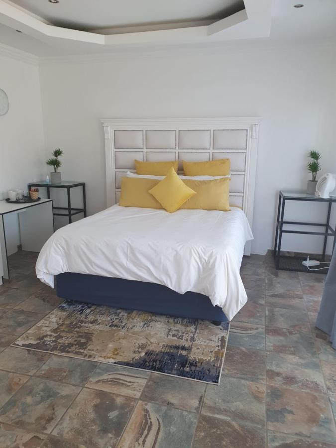 Alu Guesthouse Roodepoort Exterior foto